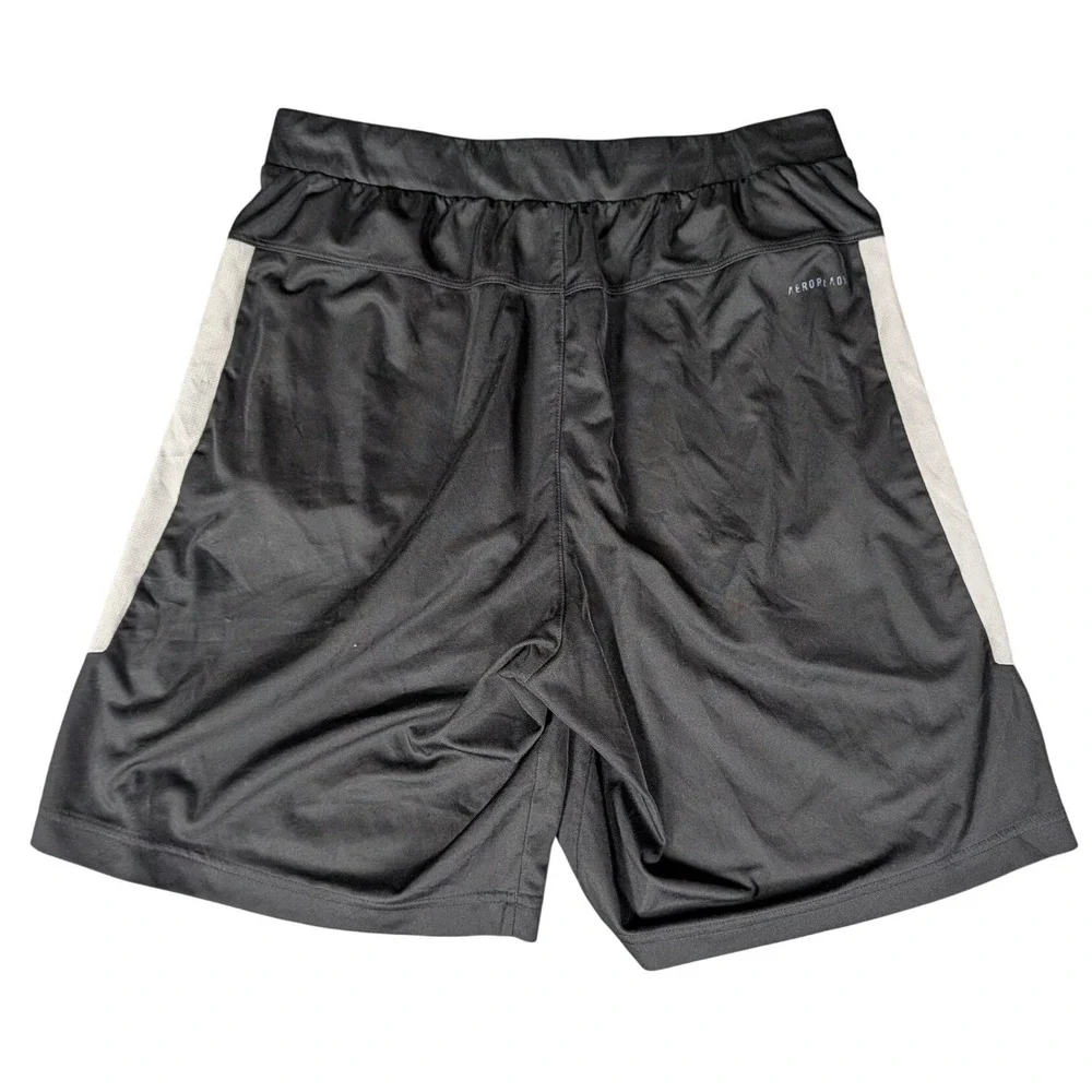 Adidas AEROREADY Mens Athletic‎ Shorts Black Grey Striped Pockets Gym Training